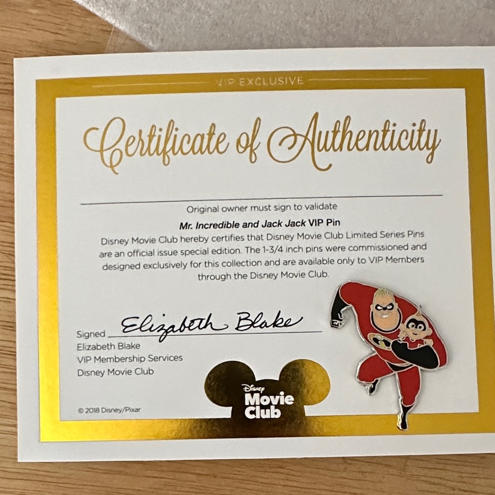 Disney Exclusive Red and Black Pin with Mr. Incredible and Jack Jack